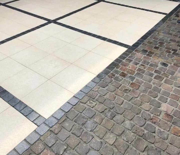 Terasa před a po tlakovém čištění – Po